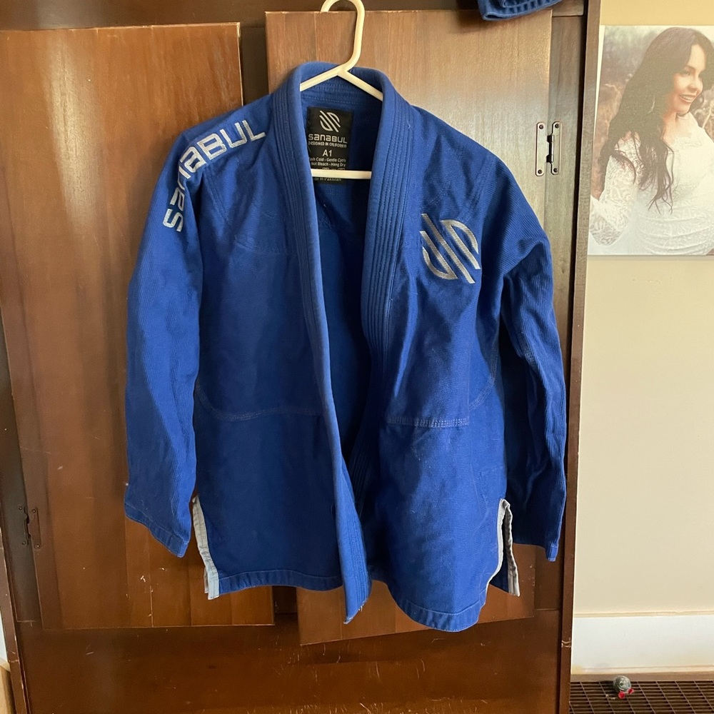 Jiu jitsu gi